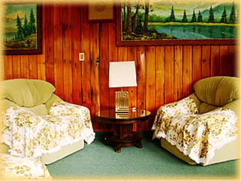 Hotel Crismalu San Martín de los Andes Exteriör bild